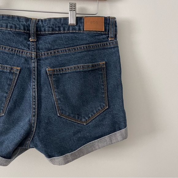 BDG Mid-Rise Alexa Short Size 27 - Picture 3 of 4